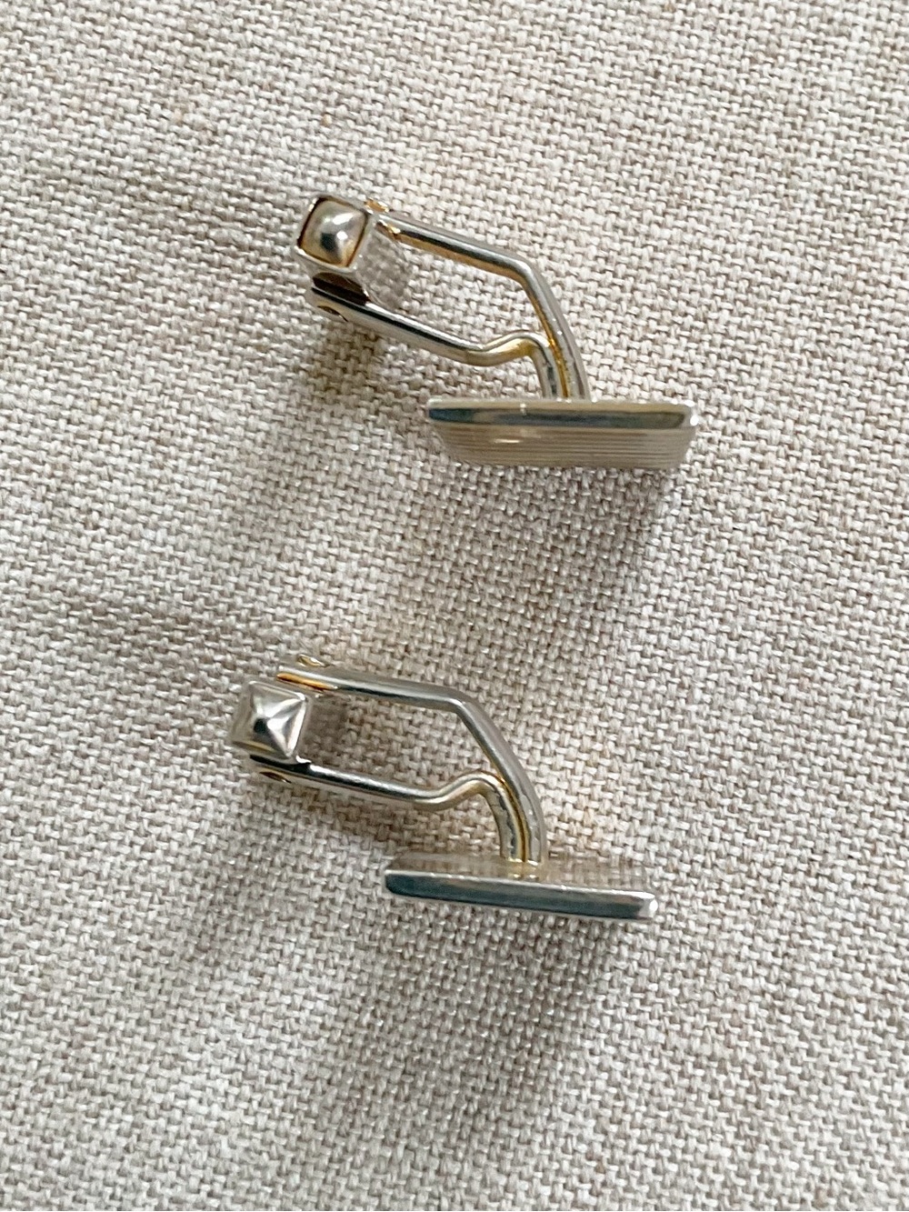 Vintage Swank Two-Tone Ribbed Rectangular Cufflinks - Picture 5 of 8